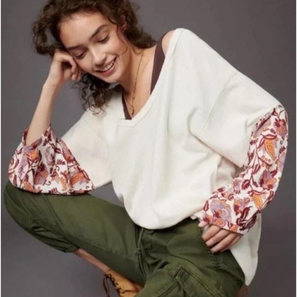 Anthropologie Thermal Top Womens Medium Ivory Paisley Floral Balloon Sleeve